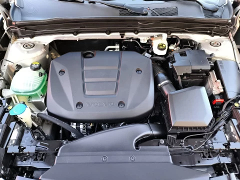 Volvo XC40 T2 Essential Auto 95 kW (129 CV)