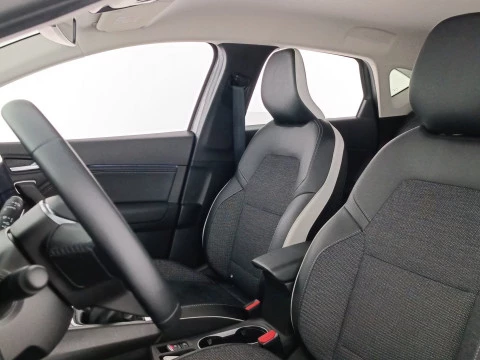 Renault Captur   TCe Techno 67kW