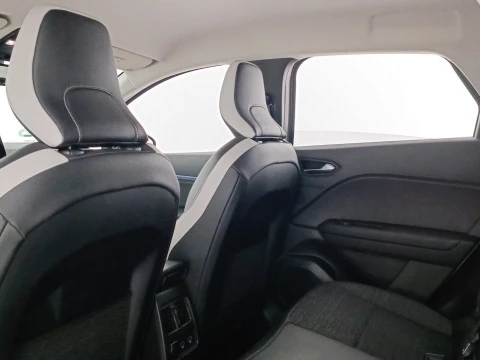 Renault Captur   TCe Techno 67kW