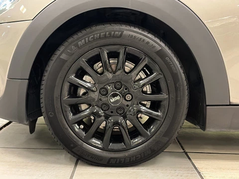 MINI Cooper 100 kW (136 CV)