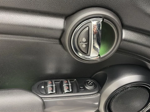 MINI Cooper 100 kW (136 CV)