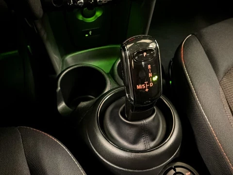 MINI Cooper 100 kW (136 CV)