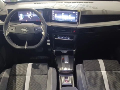 Opel Frontera 1.2T XHT Hybrid eDCT6 107kW GS