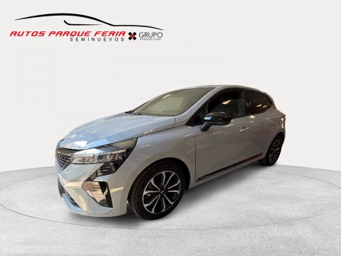 Renault Clio Techno TCe 90 (67kw)