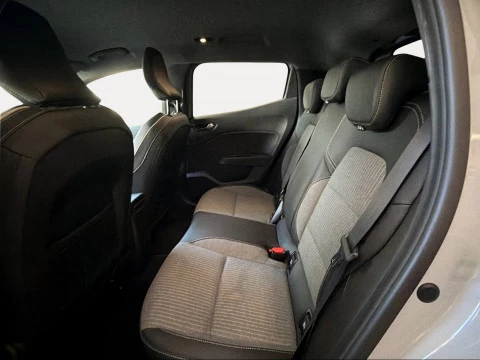 Renault Clio Techno TCe 90 (67kw)