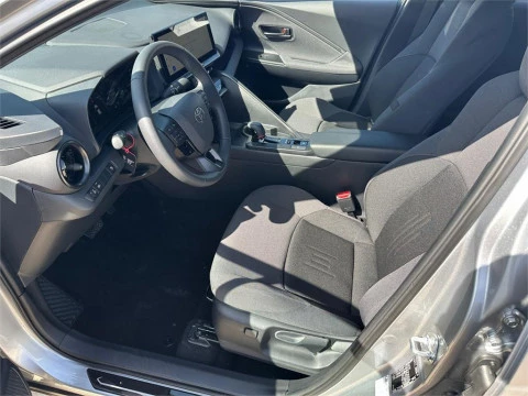 Toyota C-HR C-HR 140H Advance
