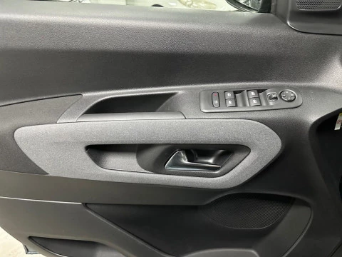 Peugeot Rifter Rifter GT BlueHDi 130 EAT8 Standard