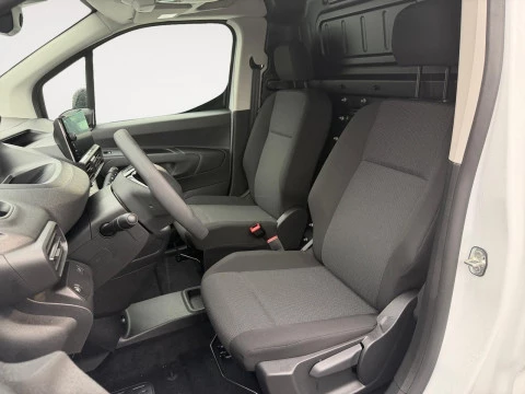 Peugeot Partner Standard 600kg BlueHDi 73kW