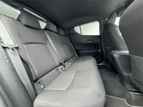 Toyota C-HR 5P Advance 180H e-CVT