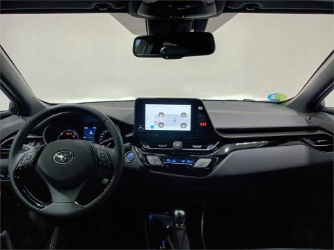 Toyota C-HR 5P Advance 180H e-CVT