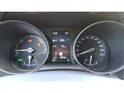 Toyota C-HR 5P Advance 180H e-CVT