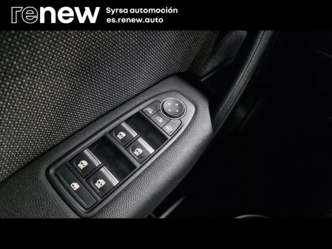Renault Captur techno Eco-G 100cv (74 kW)