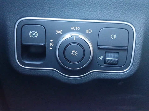 Mercedes-Benz Clase B 180 d 85 kW (116 CV)