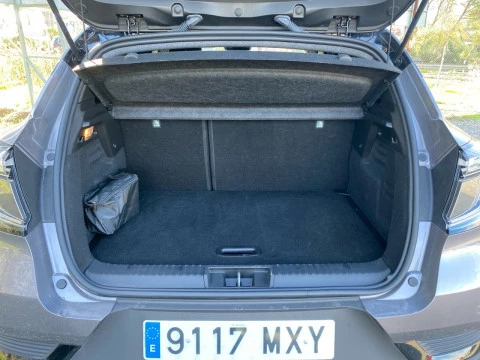 Renault Captur techno Eco-G 100cv (74 kW)