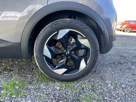 Renault Captur techno Eco-G 100cv (74 kW)