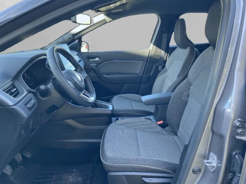 Renault Captur techno Eco-G 100cv (74 kW)