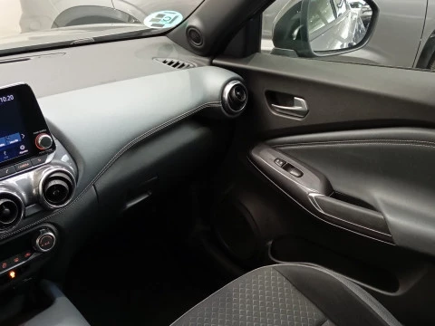 Nissan Juke   1.0 DIG-T N-Connecta 4x2 DCT 7 114
