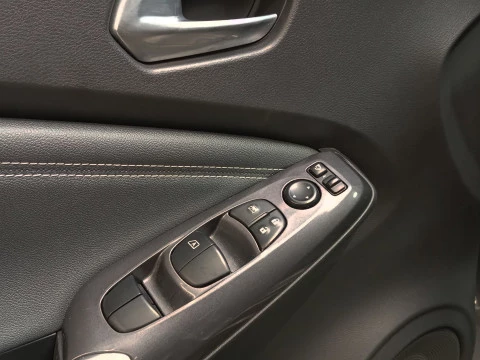 Nissan Juke   1.0 DIG-T N-Connecta 4x2 DCT 7 114