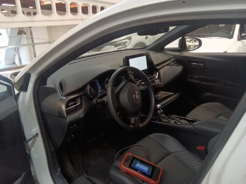 Toyota C-HR 1.8 125H Advance