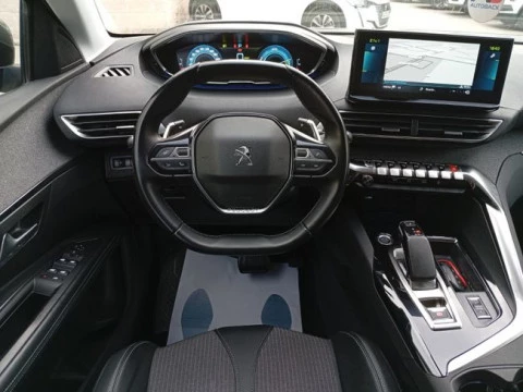 Peugeot 3008 Hybrid 225 e-EAT8 Allure Pack