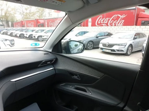 Peugeot 3008 Hybrid 225 e-EAT8 Allure Pack