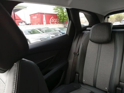 Peugeot 3008 Hybrid 225 e-EAT8 Allure Pack