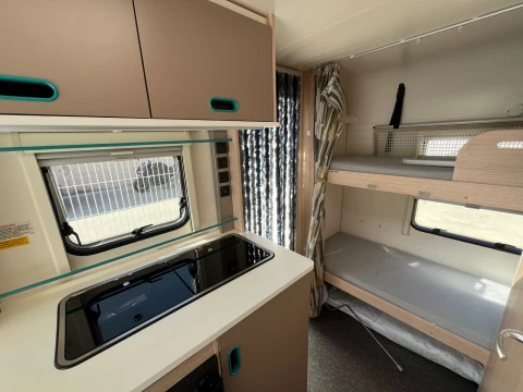 ADRIA AVIVA 522 PT AVIVA 360 DK