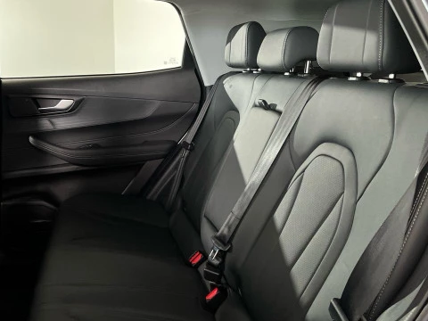 EBRO S400 1.5 DHE HEV Excellence CVT