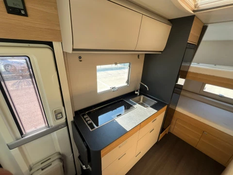 ADRIA CORAL XL 670 CORAL XL 650DK AXESS