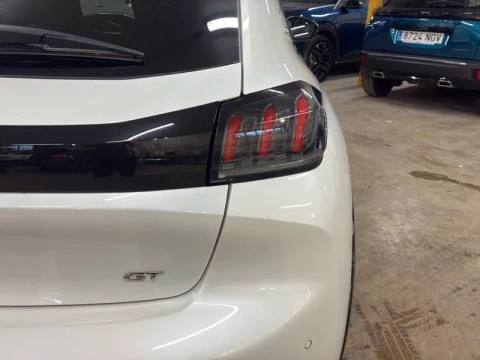 Peugeot 208 PureTech 73kW (100CV) GT