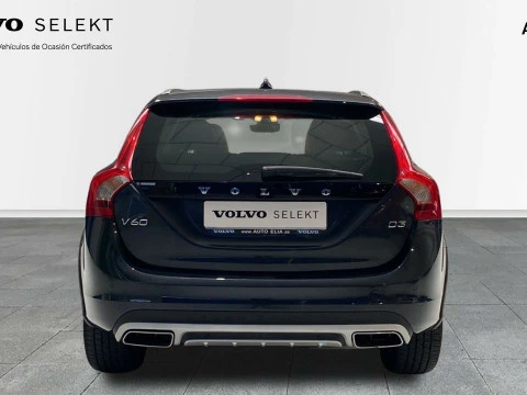 Volvo V60 Cross Country familiar 2.0 D3 MOMENTUM 5P