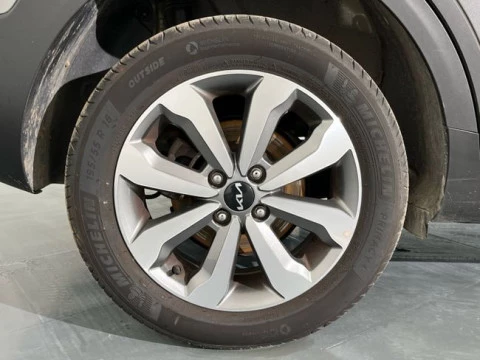 Kia Stonic 1.0 T-GDi 74kW (100CV) MHEV MT Drive