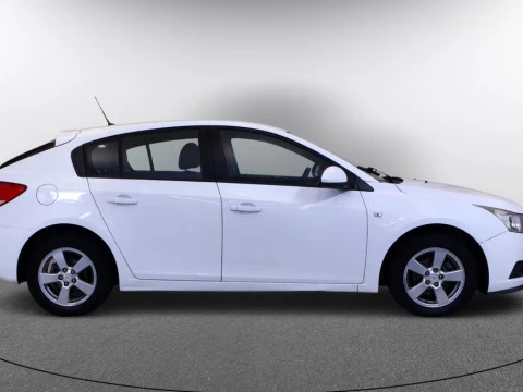 Chevrolet CRUZE sedan 1.6 LS+ CLIMA 4P