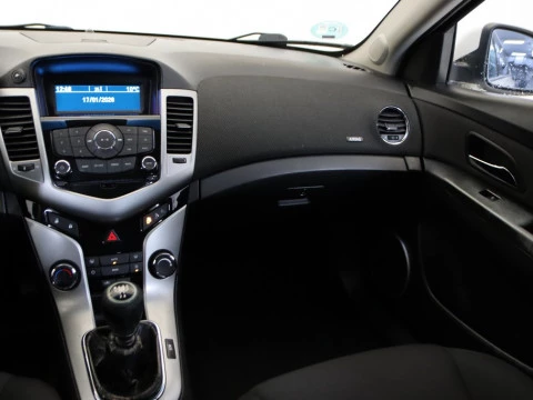 Chevrolet CRUZE sedan 1.6 LS+ CLIMA 4P