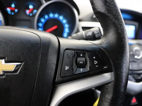 Chevrolet CRUZE sedan 1.6 LS+ CLIMA 4P