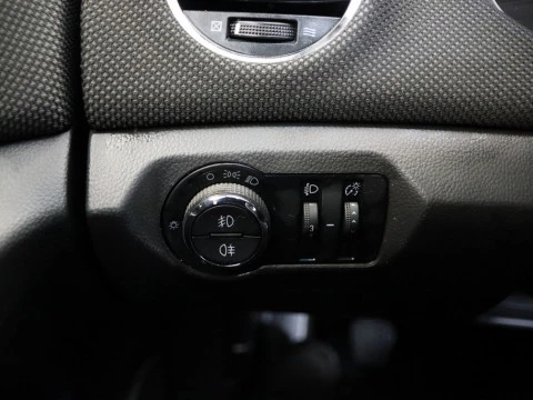 Chevrolet CRUZE sedan 1.6 LS+ CLIMA 4P