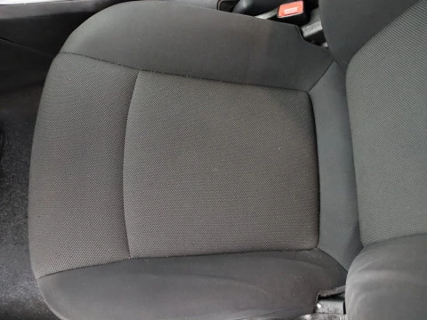 Chevrolet CRUZE sedan 1.6 LS+ CLIMA 4P