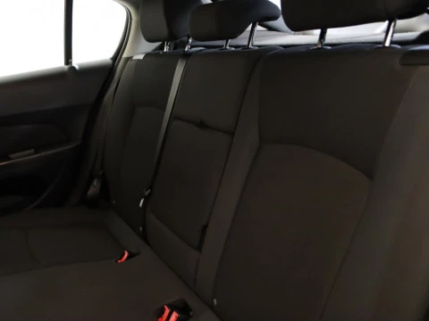 Chevrolet CRUZE sedan 1.6 LS+ CLIMA 4P