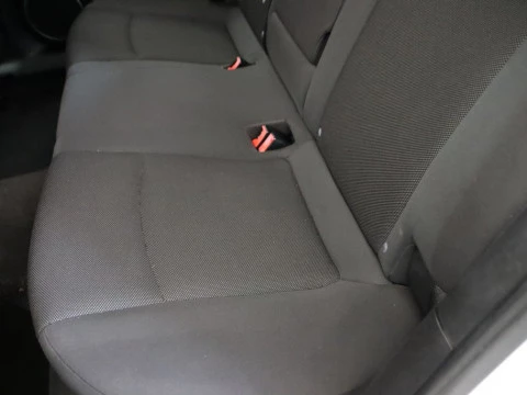 Chevrolet CRUZE sedan 1.6 LS+ CLIMA 4P