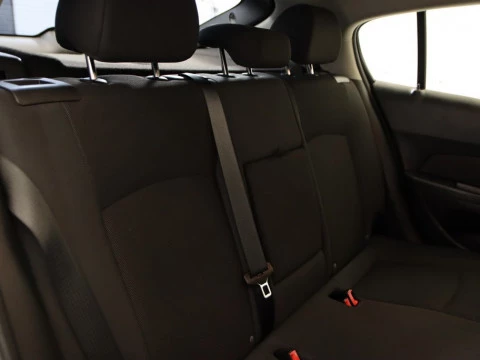 Chevrolet CRUZE sedan 1.6 LS+ CLIMA 4P