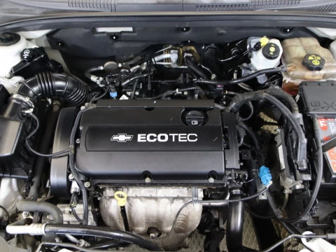 Chevrolet CRUZE sedan 1.6 LS+ CLIMA 4P