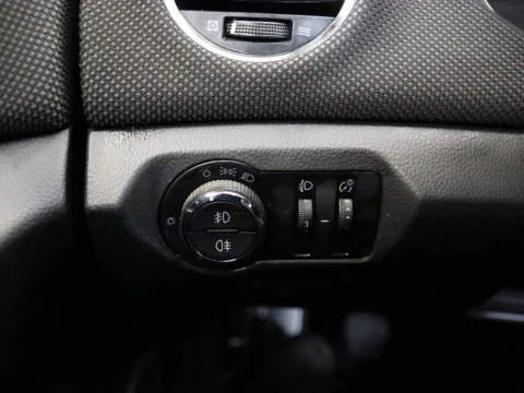 Chevrolet CRUZE sedan 1.6 LS+ CLIMA 4P