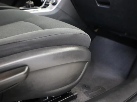 Chevrolet CRUZE sedan 1.6 LS+ CLIMA 4P
