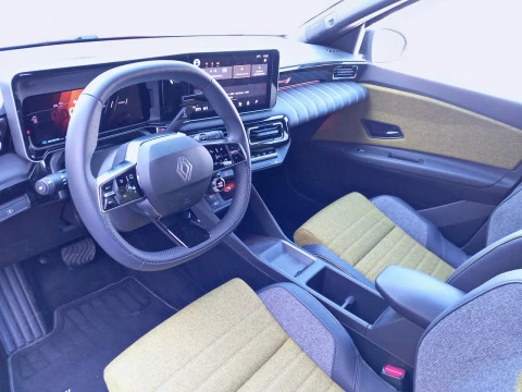 Renault 5 E-Tech   Iconic cinq autonomia confort 110 kW
