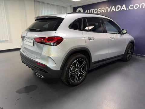 Mercedes-Benz GLA GLA 200 D