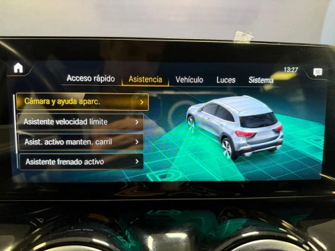 Mercedes-Benz GLA GLA 200 D