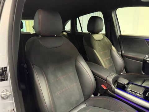 Mercedes-Benz GLA GLA 200 D