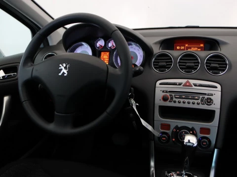 Peugeot 308 familiar 1.6 THP 156BHP AUTO ACTIVE SW 5P