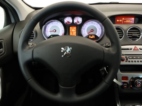 Peugeot 308 familiar 1.6 THP 156BHP AUTO ACTIVE SW 5P