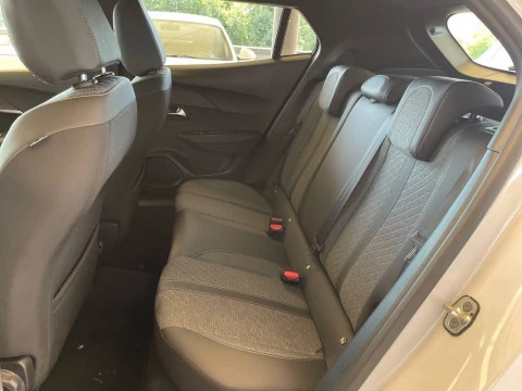 Peugeot 2008 Allure Puretech 100 S&S 6 Vel. MAN